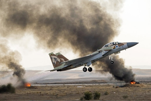 Jet-jet Israel Serang Situs Senjata Kimia Suriah