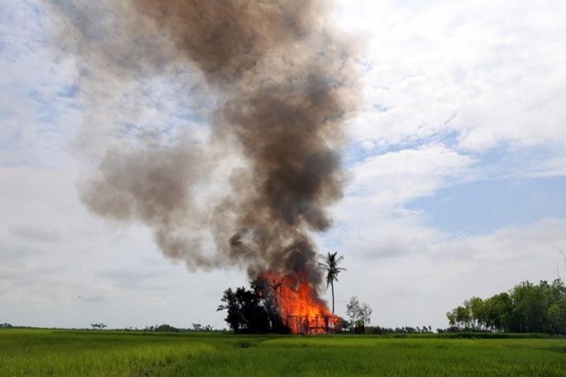 Sejumlah Desa Rohingya Kembali Dibakar