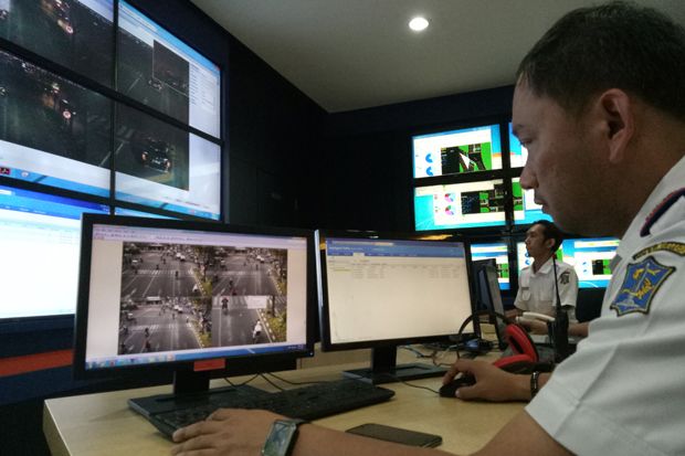 Mengintip Sistem Kerja E-Tilang di Kota Surabaya