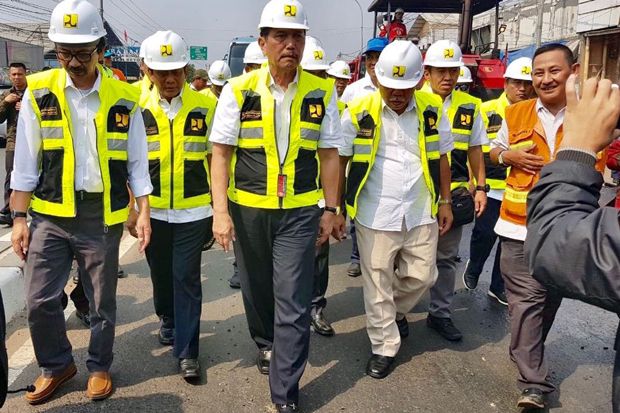 Usai Bekasi, Aspal Plastik Akan Dipakai di Jakarta dan Surabaya