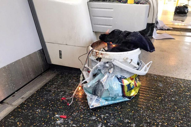 ISIS Klaim Serangan Bom Kereta Komuter London