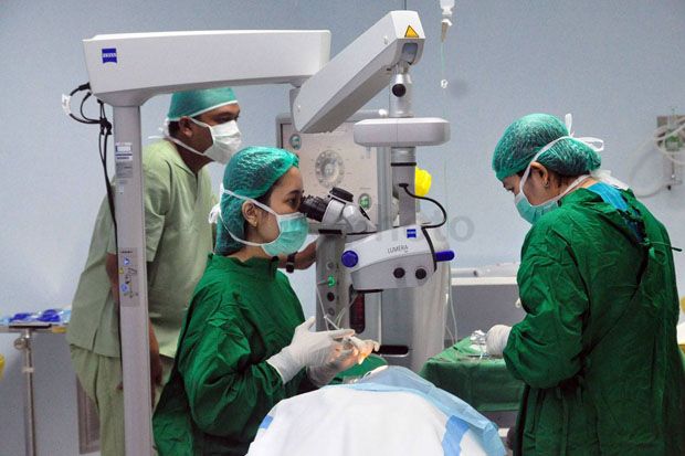 Erha Clinic Gelar Operasi Katarak Gratis di Tangerang