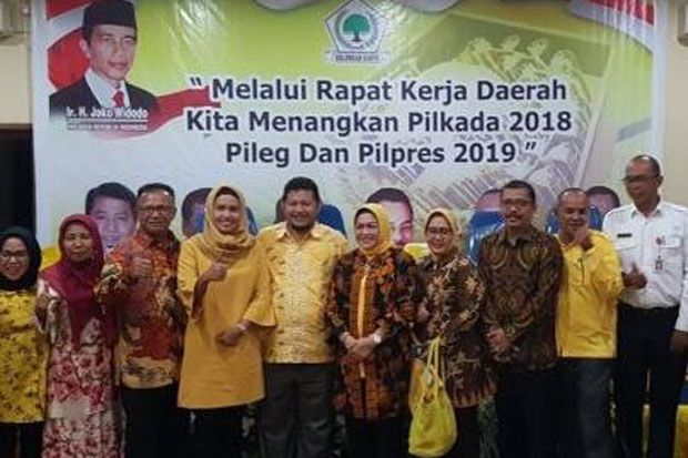 Beredar Foto Sejumlah Kepala Dinas Pemprov Riau Hadiri Rakerda Partai Golkar