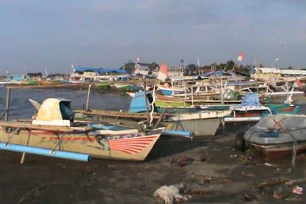 Nelayan Makassar Terima 1.375 Unit Konverter