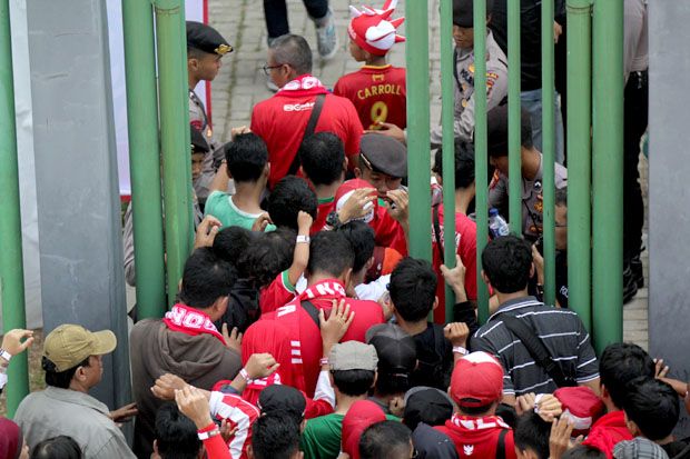 Stadion Patriot Tingkatkan Keamanan Jelang Uji Coba Timnas Indonesia