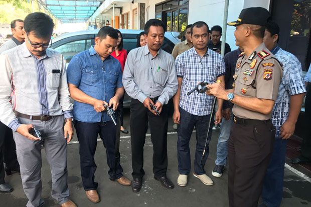 Polres se-Jawa Barat Periksa Senjata yang Digunakan Anggota Polisi