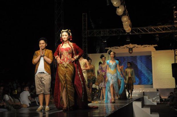 Tahun Ini, Solo Batik Fashion Usung Tema Archipelago