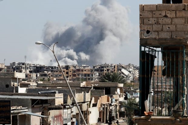 ISIS di Ambang Kekalahan di Raqqa, 100 Militan Menyerah