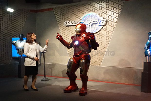 Serunya Terbang Bareng Iron Man di Disneyland Hong Kong