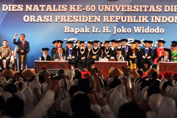 Jokowi Tantang Undip Bikin Fakultas Ekonomi Digital Jurusan Meme