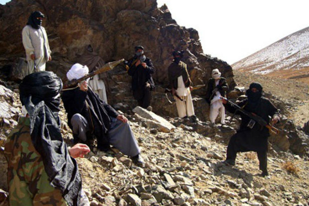 Taliban Serang Pangkalan Militer, 43 Tewas