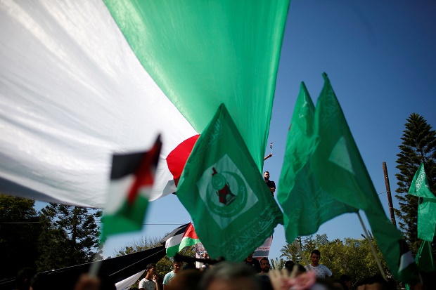 Diminta AS Serahkan Senjata, Hamas Murka