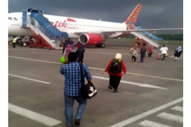 Pesawat Batik Air Jakarta - Bengkulu Delay 3 Jam Penumpang Kecewa