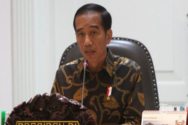 Jokowi Ingin 2018 Dana Desa Serap Tenaga Kerja