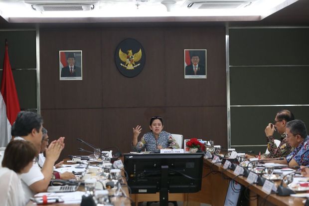 Tindak Lanjuti Arahan Jokowi, Puan Gelar Rakor Program Padat Karya