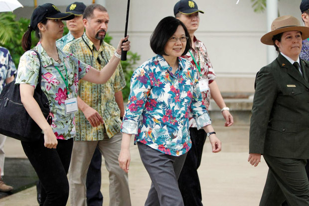 Presiden Taiwan Kunjungi Guam, China Meradang
