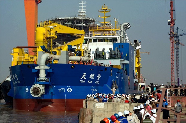 China Luncurkan Kapal Keruk Terbesar di Asia, Pembuat Pulau Ajaib