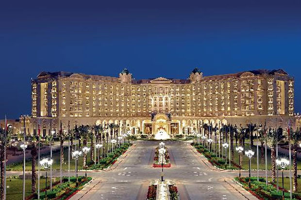 Arab Saudi Tahan Para Pangeran di Hotel Mewah