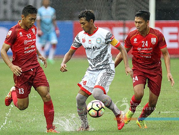 Gol Tunggal Qischil Gandrum Tentukan Kemenangan Martapura FC atas Persis Solo