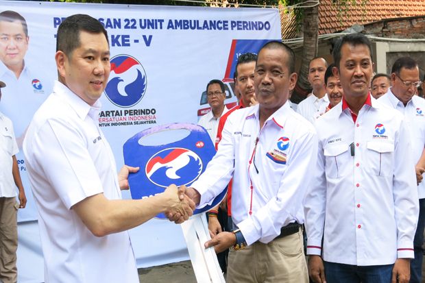 Peringati Hari Pahlawan, Perindo Bagikan 22 Ambulans untuk 19 Provinsi