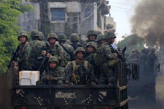 Baku Tembak, Militan Pro-ISIS Bunuh 6 Tentara Filipina