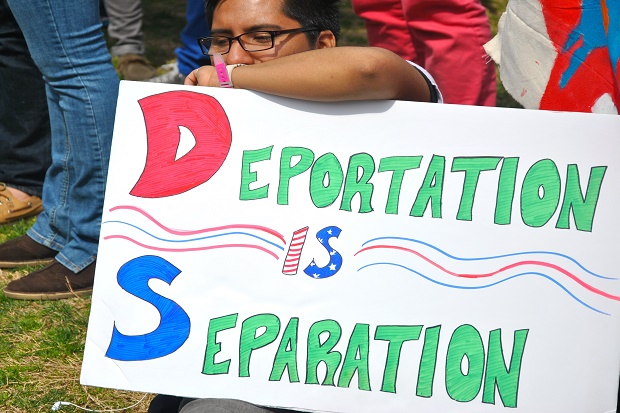 Ratusan WNI di AS Terancam Deportasi