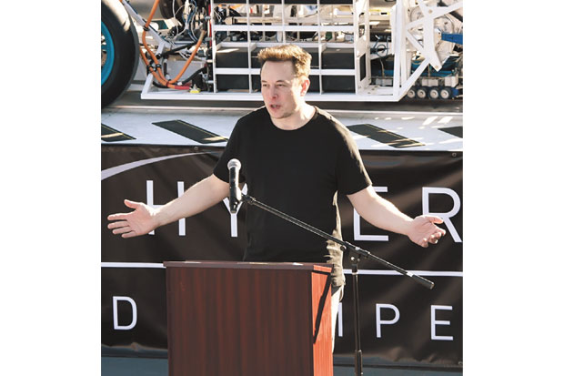 Elon Musk, Main Game dan Bikin Roti