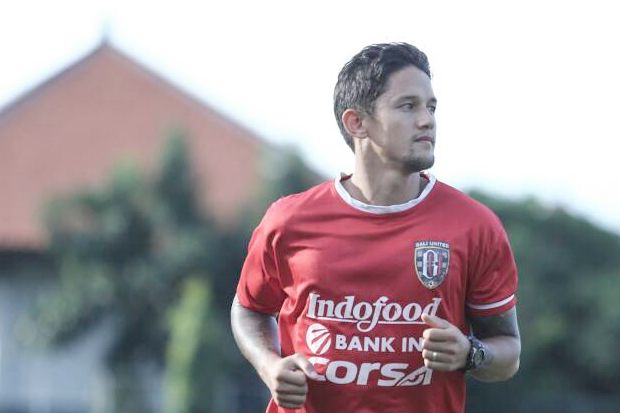 Bali United Perpanjang Kontrak Irfan Bachdim