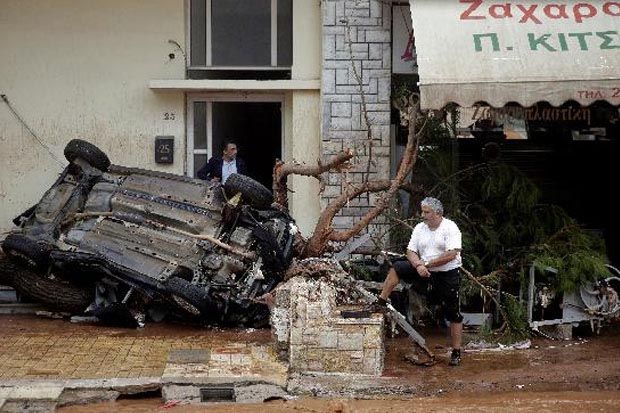 Banjir Terjang Yunani, Sepuluh Orang Tewas