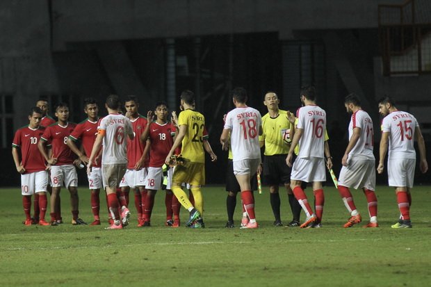 Luis Milla Enggak Peduli Timnas Indonesia U-23 Kebobolan Tiga Gol