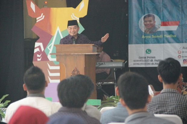 Jazuli Ajak Akademisi Kembangkan Dimensi Keilmuan Politik Islam