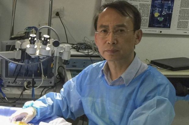 Dokter China Ini Sosok di Balik Cangkok Kepala Manusia yang Kontroversial