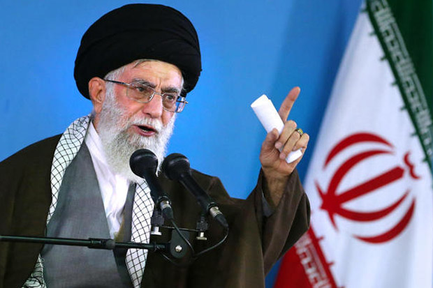 Khamenei: Keruntuhan ISIS adalah Kekalahan AS