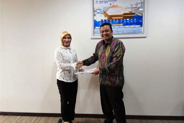 Menteri Rini Geser Posisi Nicke Widyawati dari PLN ke Pertamina