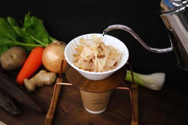 Kafe di Jepang Ini Sajikan Sayuran dan Tuna Seduh ala Kopi