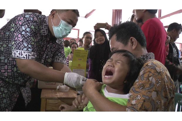 Satu Warga Meninggal Akibat Difteri, Ratusan Anak di Kendal Disuntik Vaksin