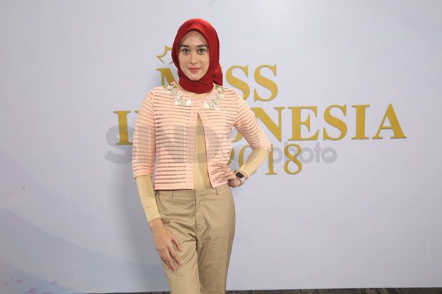 Berhijab, Raudha Kasmir Optimistis Ikut Audisi Miss Indonesia 2018