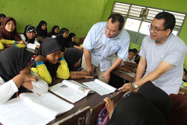 Zurich Indonesia Beri Edukasi Keuangan ke Siswa SD