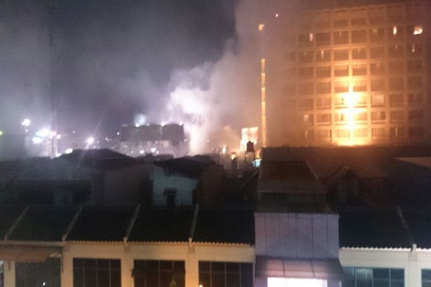 Mal Ciputra Semarang Kebakaran, SPG Panik Teriak-Teriak