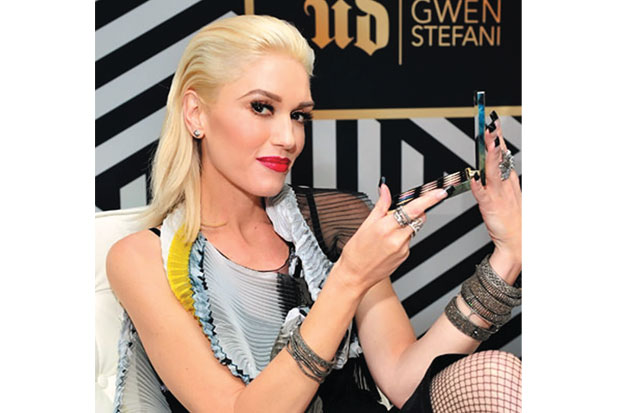 Gwen Stefani Pencinta Produk Kecantikan