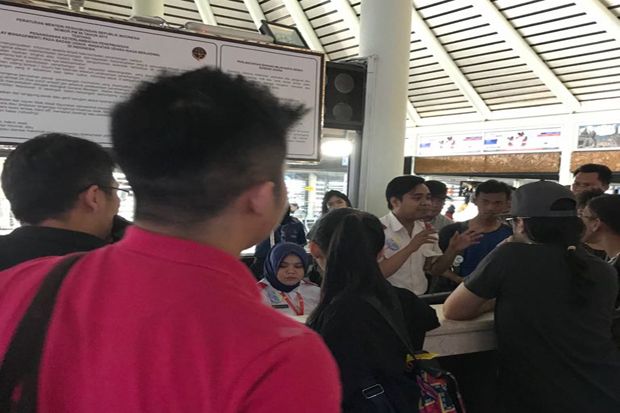 Delay 5 Jam, Penumpang Lion Air Terlantar