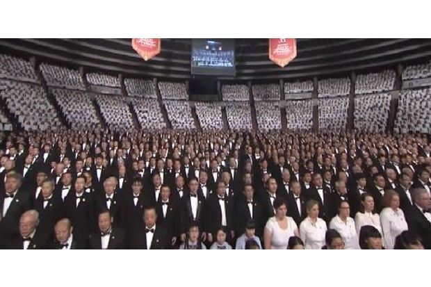 10.000 Orang Menyanyikan Karya Beethoven Simfoni No.9