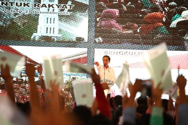 10.350 Sertifikat Tanah Diserahkan Jokowi ke Warga