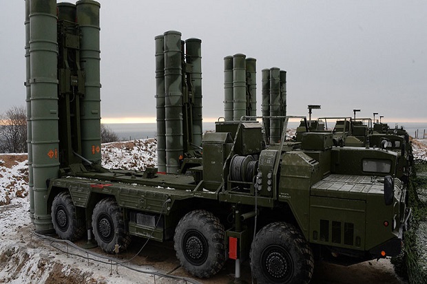 Rusia Kerahkan Lebih Banyak Sistem Rudal S-400 ke Crimea