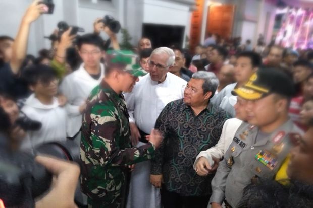 Sambangi Sejumlah Gereja, Gubernur Ahmad Heryawan Pamitan