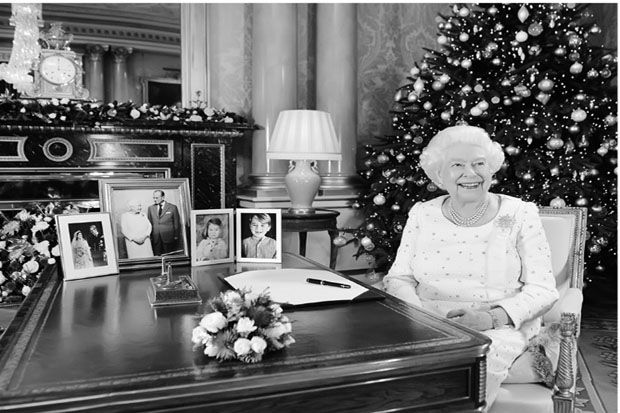 Rayakan Natal, Ratu Elizabeth II Puji Selera Humor Suami