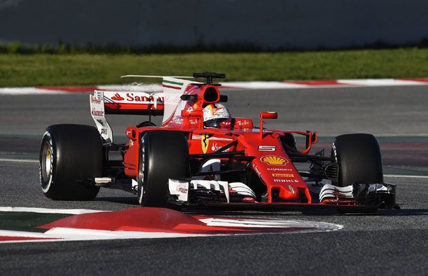 Mobil Ferrari untuk F1 2018 Didesain Lebih Panjang