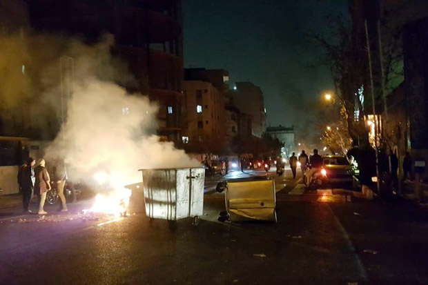 Demonstrasi Anti Pemerintah di Iran Makan Korban