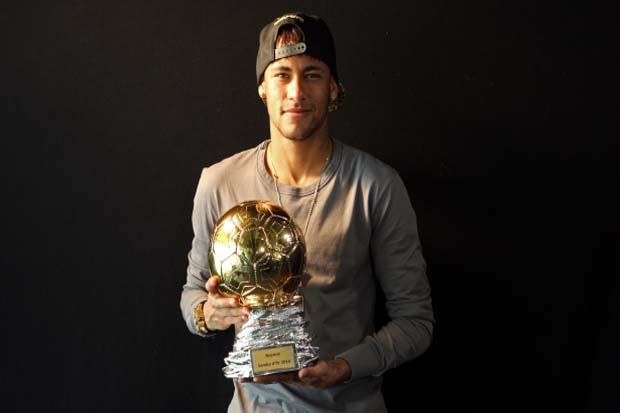 Neymar Jr Sabet Penghargaan Samba dOr 2017