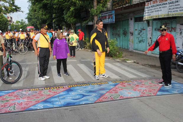 Wali Kota Pekalongan Launching Murral Batik Zebra Cross